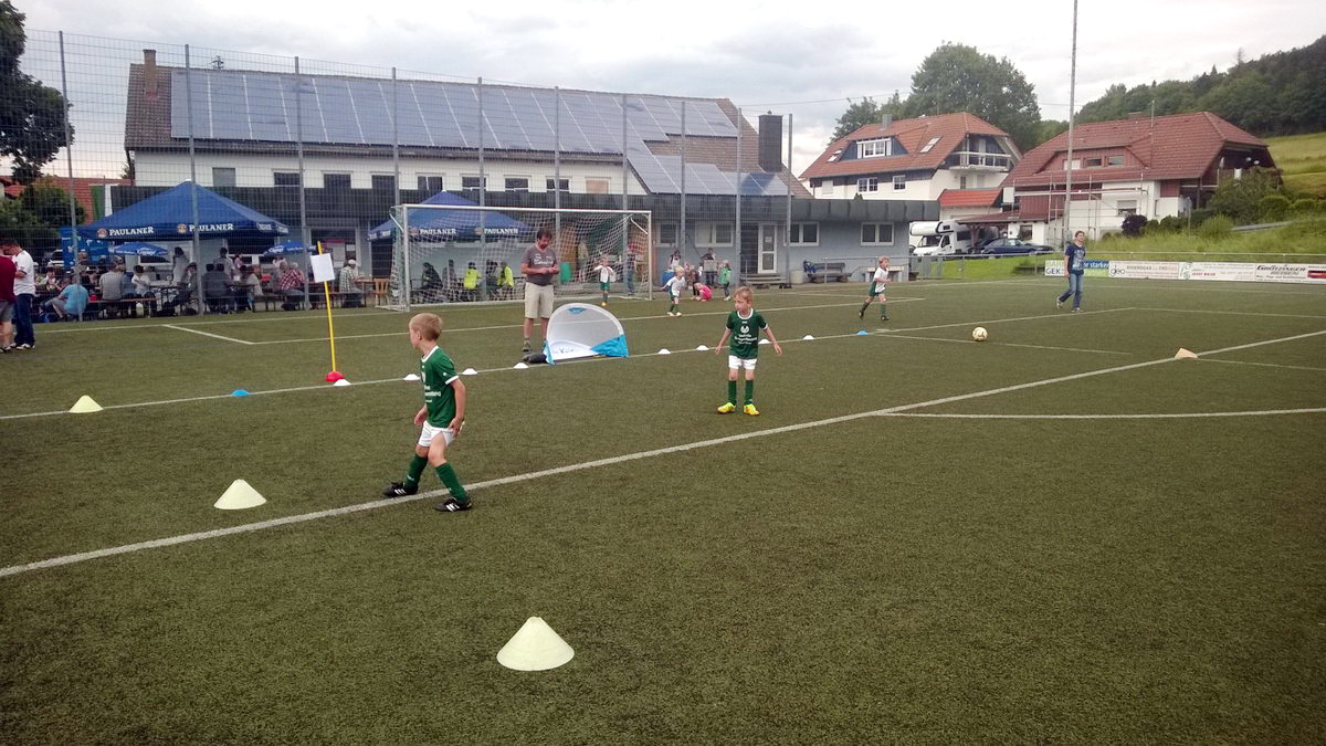 Jugendturniere und Sommerfest beim TSV Bartholomä