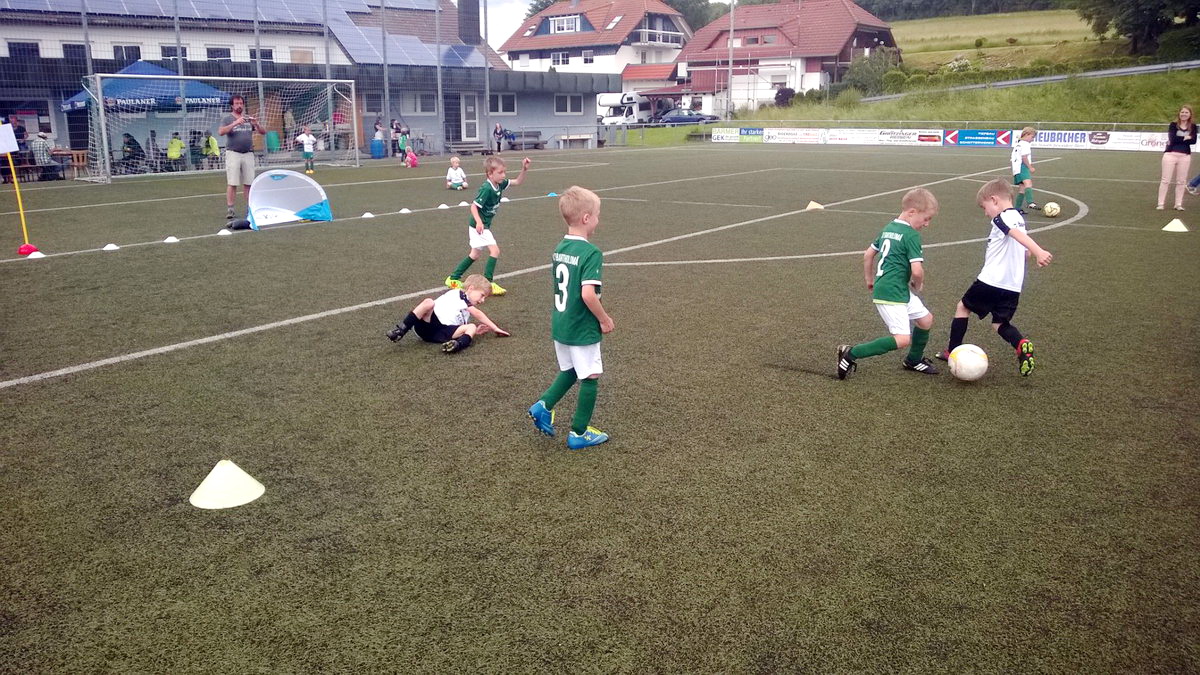 Jugendturniere und Sommerfest beim TSV Bartholomä