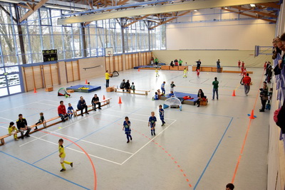 Bambini-Hallenspieltag in der STB-Halle