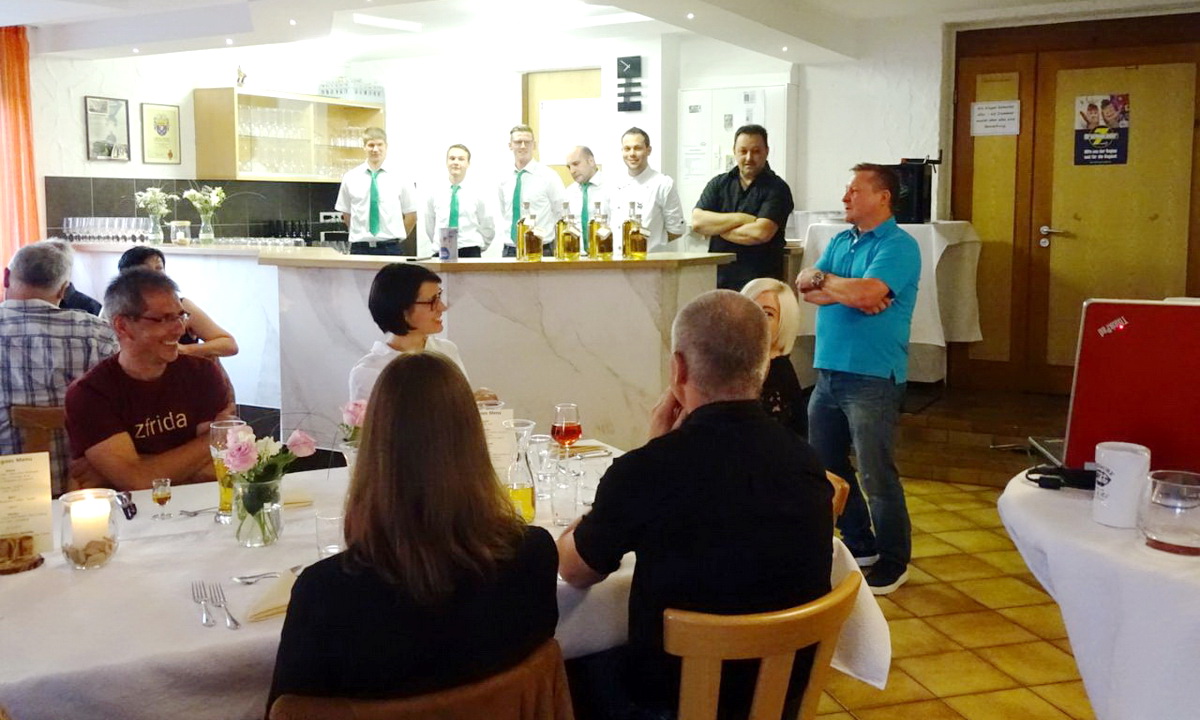 TSV goes Menu Whisky