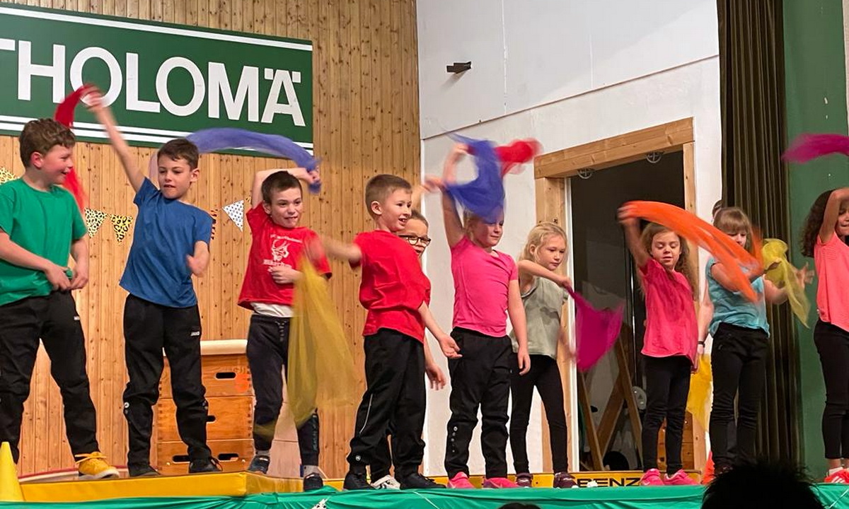 Neujahrsturnen in der TSV-Halle