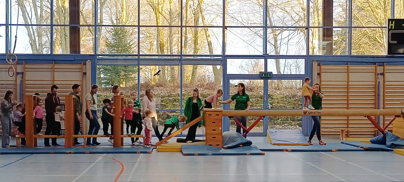 Frühjahrsturnen beim TSV Bartholomä